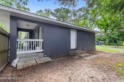 13227 Nw 157 Th Avenue, House other with 3 bedrooms, 1 bathrooms and null parking in Alachua FL | Image 2