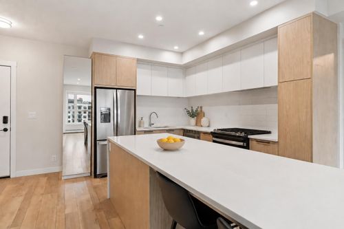 507-4160 Norford Avenue Nw, Calgary, AB, T3B6L8 | Card Image