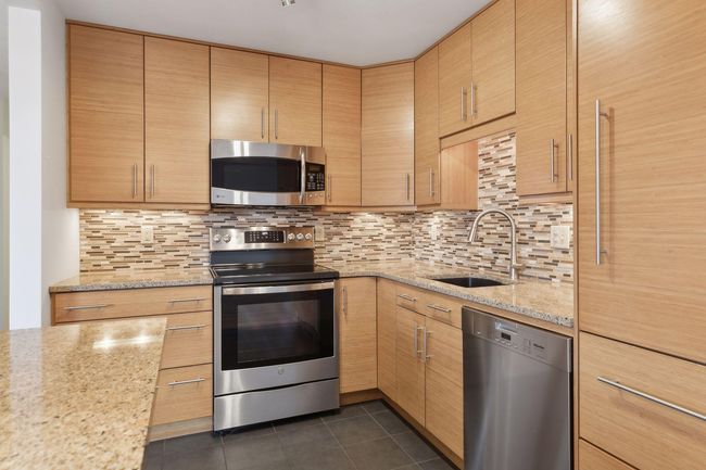 UNIT-1002 - 78 10 Th St E, Condo with 2 bedrooms, 1 bathrooms and null parking in Saint Paul MN | Image 8