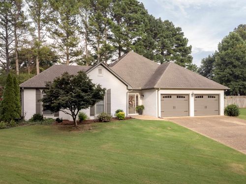 106 Victoria Ct, Florence, AL, 35630-6622 | Card Image