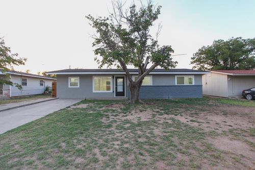 3207 Auburn Ave, Big Spring, TX, 79720-3501 | Card Image