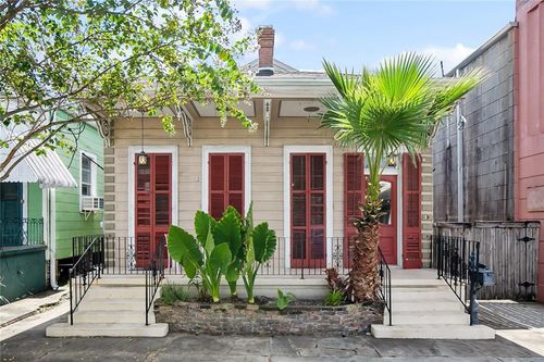 440 Vallette St, New Orleans, LA, 70114-1152 | Card Image