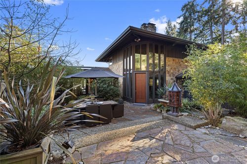 5425 96th Ave Se, Mercer Island, WA, 98040-5113 | Card Image