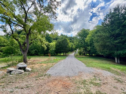 3643 Bryan Rd, Kodak, TN, 37764-1530 | Card Image