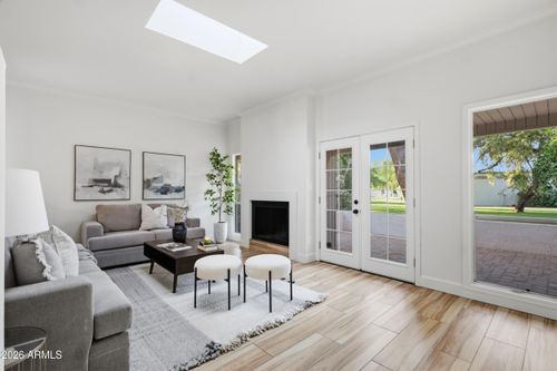 7527 E Pleasant Run, Scottsdale, AZ, 85258-3133 | Card Image