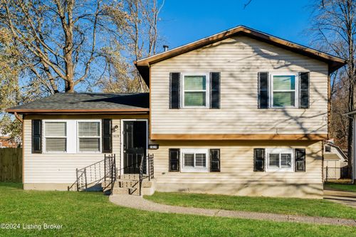 1419 Knight Rd, Louisville, KY, 40214-1256 | Card Image