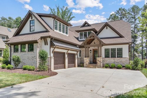 1535 Reflection Pointe Blvd, Belmont, NC, 28012-6761 | Card Image