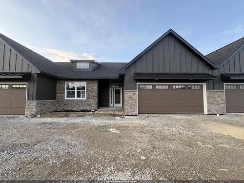 3375 Shawano Avenue, Howard, WI, 54313 | Card Image