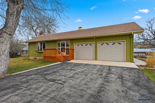 213 E Ryan St, Sundance, WY, 82729-5187 | Card Image