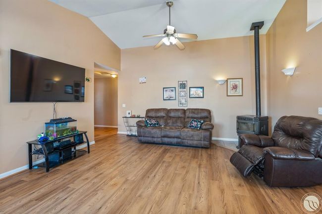 1635 Grape St, House other with 4 bedrooms, 2 bathrooms and null parking in Huntley MT | Image 9