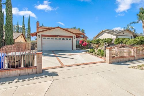 7740 Sewell Dr, Fontana, CA, 92336 | Card Image