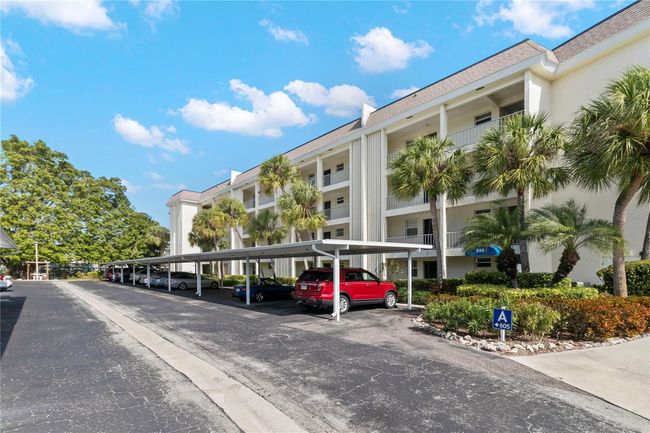 Covered Parking | Image 27
