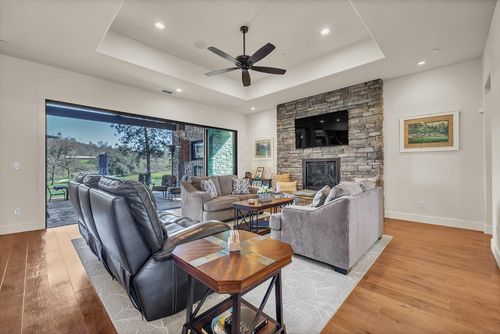 23461 Alexis Dr, Auburn, CA, 95602-8609 | Card Image