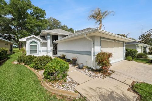 21733 Royal St Georges Lane, LEESBURG, FL, 34748 | Card Image