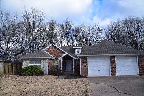 4946 W Waverly Rd, Fayetteville, AR, 72704-6956 | Card Image