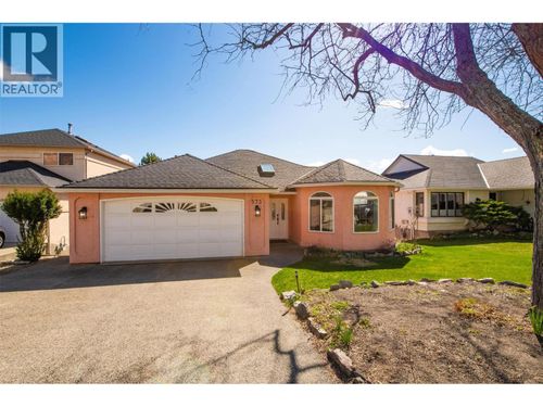 573 Spruceview Pl N, Kelowna, BC, V1V1S7 | Card Image