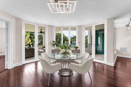 202-100 Se 5th Ave, Boca Raton, FL, 33432-5047 | Card Image