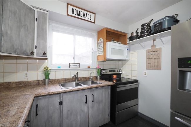 B - 317 Domville St, House other with 3 bedrooms, 1 bathrooms and 5 parking in Arthur ON | Image 16