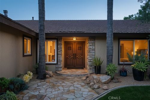 13831 Loretta Dr, Tustin, CA, 92780-1999 | Card Image