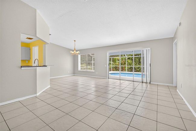 7513 Savannah Ln, House other with 3 bedrooms, 2 bathrooms and null parking in TAMPA FL | Image 7