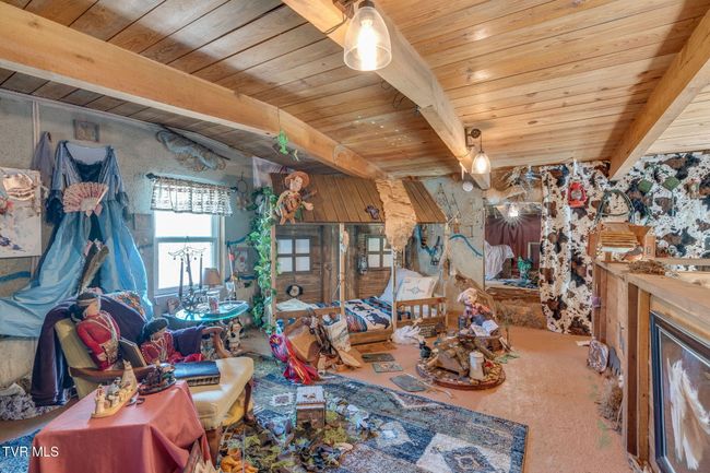 205 Helton Hollow Road, House other with 3 bedrooms, 1 bathrooms and null parking in Eidson TN | Image 24
