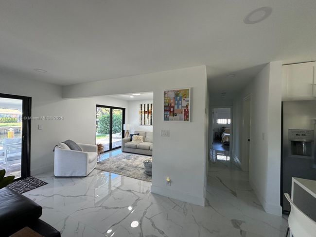 2501 Ne 50 Th St, House other with 3 bedrooms, 2 bathrooms and null parking in Lighthouse Point FL | Image 10