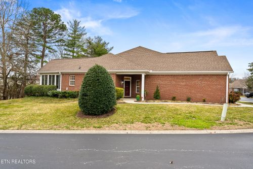 7700 Ester Way, Knoxville, TN, 37909-2366 | Card Image