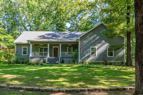 220 Autumn Oaks Dr, Bismarck, AR, 71929-6981 | Card Image