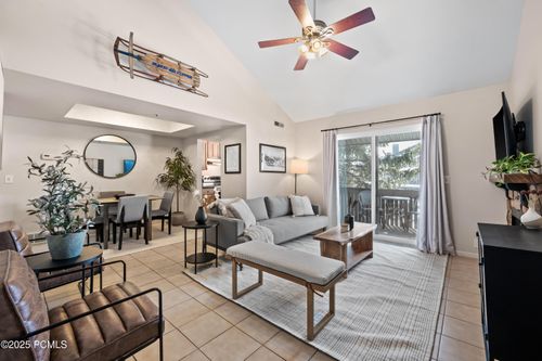 apt-6x-6915 W 2200, Park City, UT, 84098 | Card Image