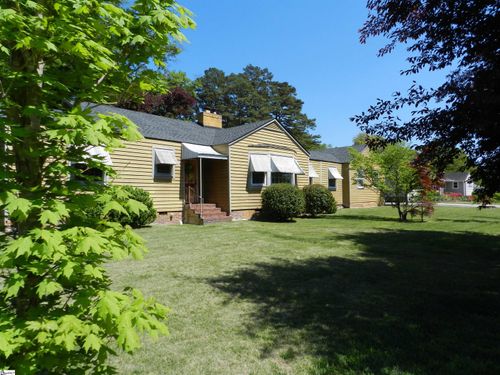 140 Lullwater Rd, Greenville, SC, 29607-1117 | Card Image