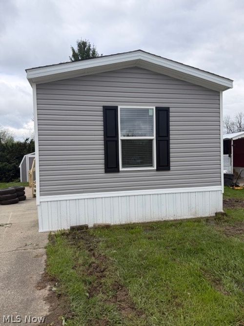 e6-1166 Lafayette Rd, Medina, OH, 44256 | Card Image