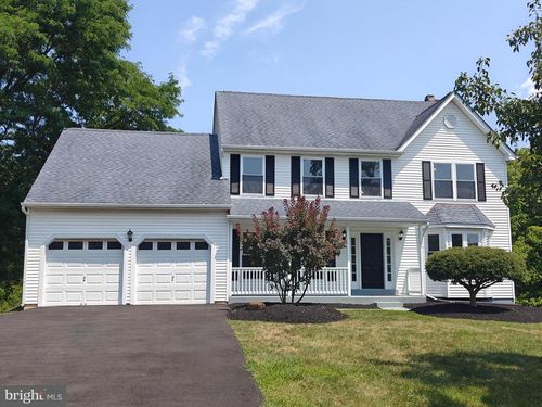 124 Horseshoe Ln, NORTH WALES, PA, 19454-4271 | Card Image