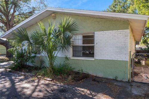 914 Lake Palms Drive, Largo, FL, 33771 | Card Image