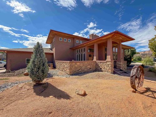 2069 Spur Cross Rd, Grand Junction, CO, 81507-8786 | Card Image