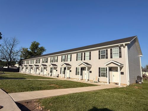 1-9-250 Hycliff St, Harrodsburg, KY, 40330-8607 | Card Image