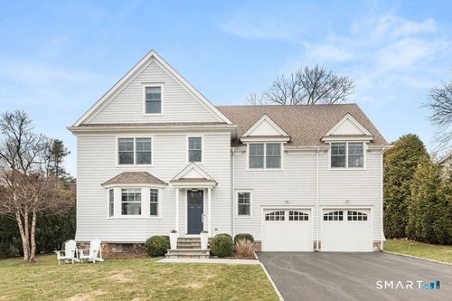 19 Thomasina Ln, Darien, CT, 06820-5236 | Card Image