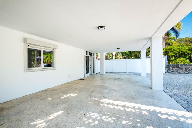 Covered Parking | Image 36
