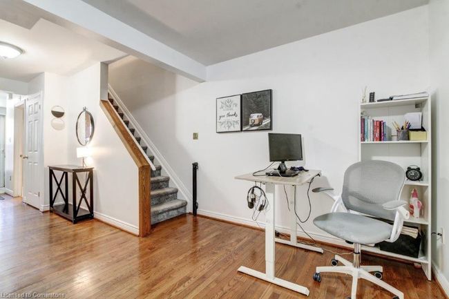2 - 561 Princess Ave, Townhouse with 3 bedrooms, 3 bathrooms and 2 parking in London ON | Image 7