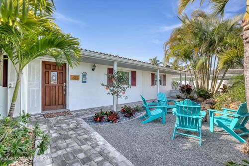 319 Dorset Dr, Cocoa Beach, FL, 32931-3809 | Card Image