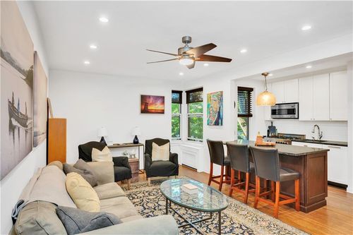 apt-3r-9707 4th Ave, Brooklyn, NY, 11209-8121 | Card Image