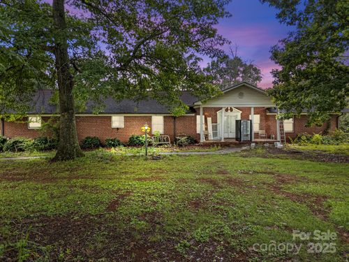 1650 3rd Creek Church Rd, Cleveland, NC, 27013-8269 | Card Image