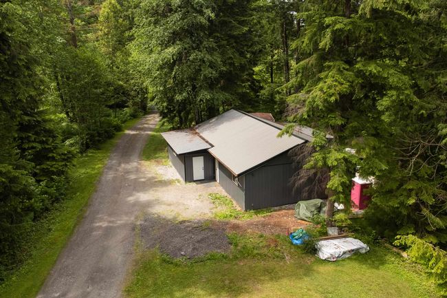 26421 Cunningham Ave, House other with 4 bedrooms, 3 bathrooms and 10 parking in Maple Ridge BC | Image 23