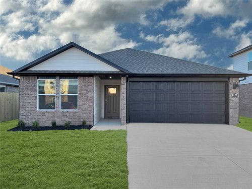 4725 W Folsom St, Fayetteville, AR, 72701 | Card Image
