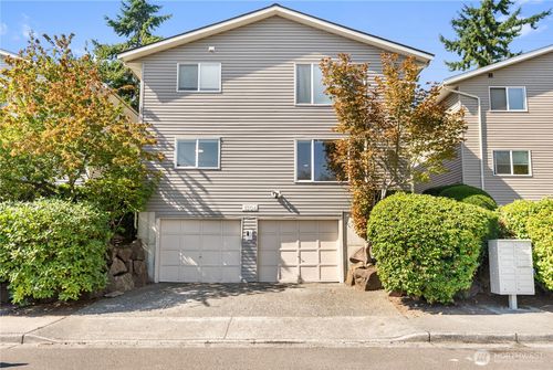 apt-5-1304 Chestnut St, Everett, WA, 98201-1981 | Card Image