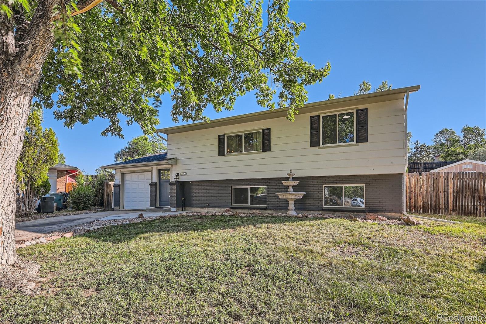 Residential in Aurora 2