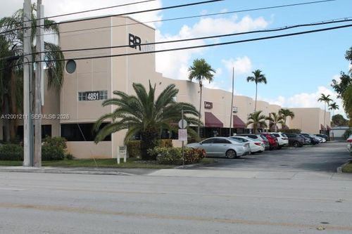 ste-6-4851 Nw 79th Ave, Doral, FL, 33166-5453 | Card Image