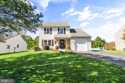 55 Laura Dr, Barto, PA, 19504-8896 | Card Image