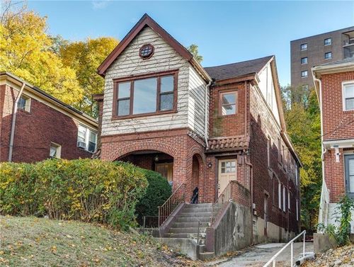 5638 Beacon St, Squirrel Hill, PA, 15217-2012 | Card Image