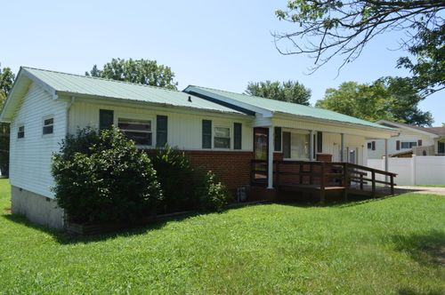 407 Standifer Cir, Dunlap, TN, 37327-3506 | Card Image