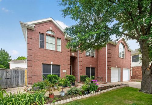 7708 Buccaneer Cir, Arlington, TX, 76016-5324 | Card Image